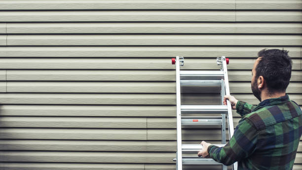Siding Removal and Disposal in Walnut, CA